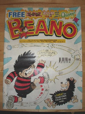 The Beano, Issue 3205, December 20th, 2003. Very good condition, but missing free gift off front. Price: £1.50, not including p&p, which is £0.75 for UK first class postage. Please contact us for further postage options